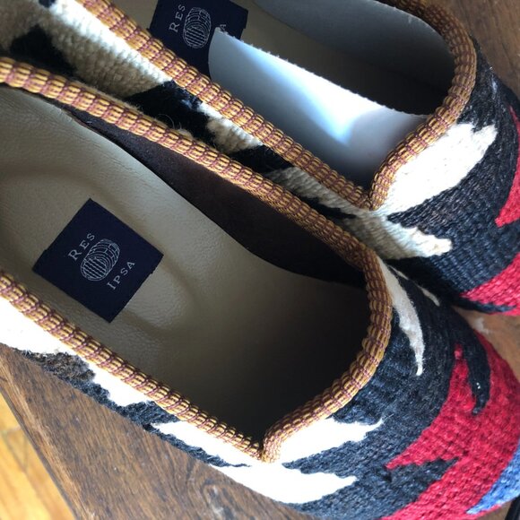 Handmade! Res Ipsa Kilim Loafers - Picture 2 of 6